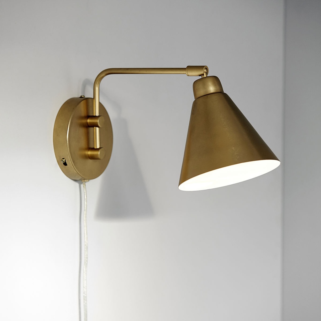Wall lamp, Game. Brass/White dia 15